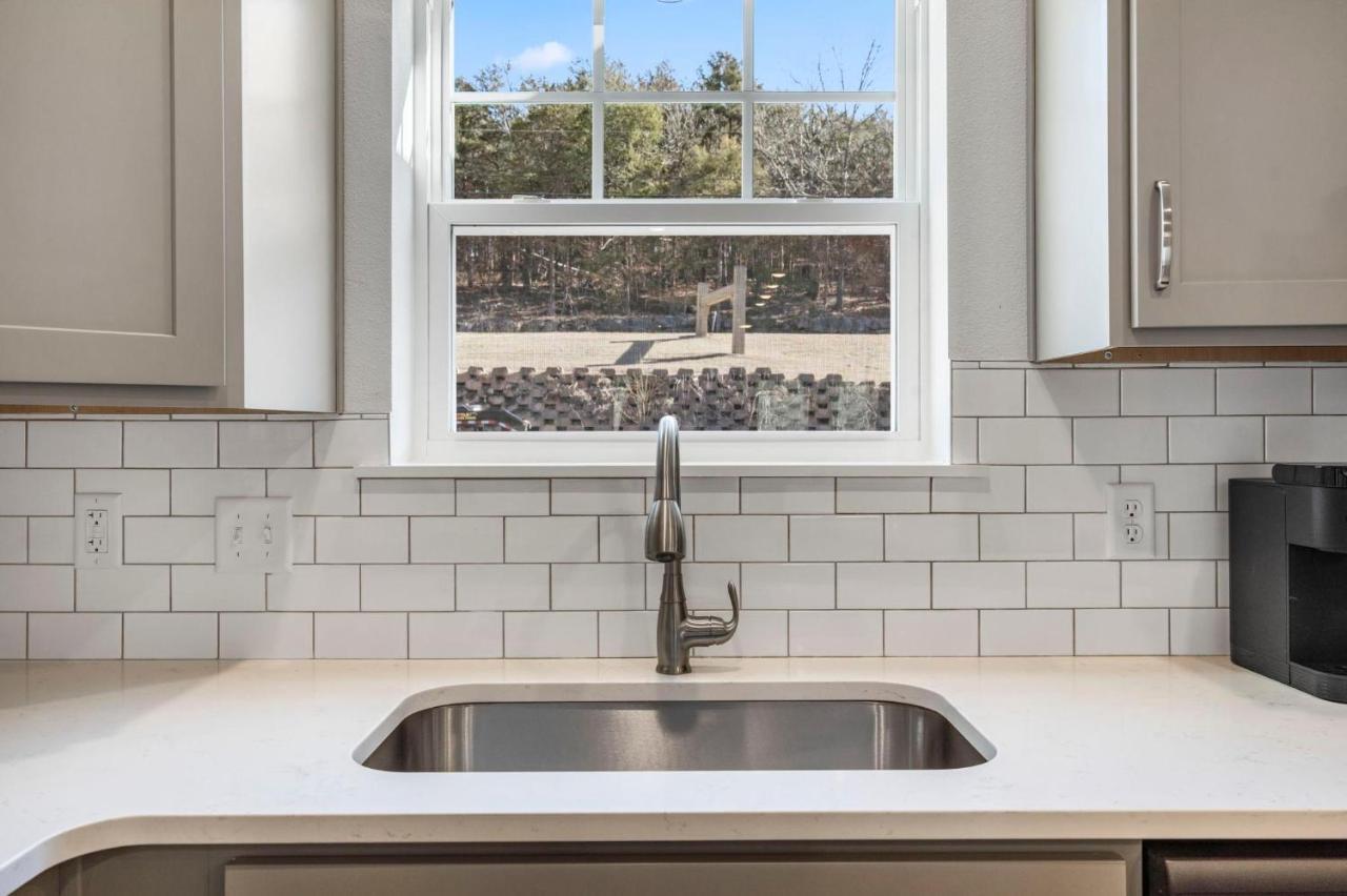 Lakeshore Living ブランソン エクステリア 写真